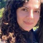 Laureata al conservatorio santa cecilia, impartisco lezioni di pianoforte per bambini e ragazzi in età scolare